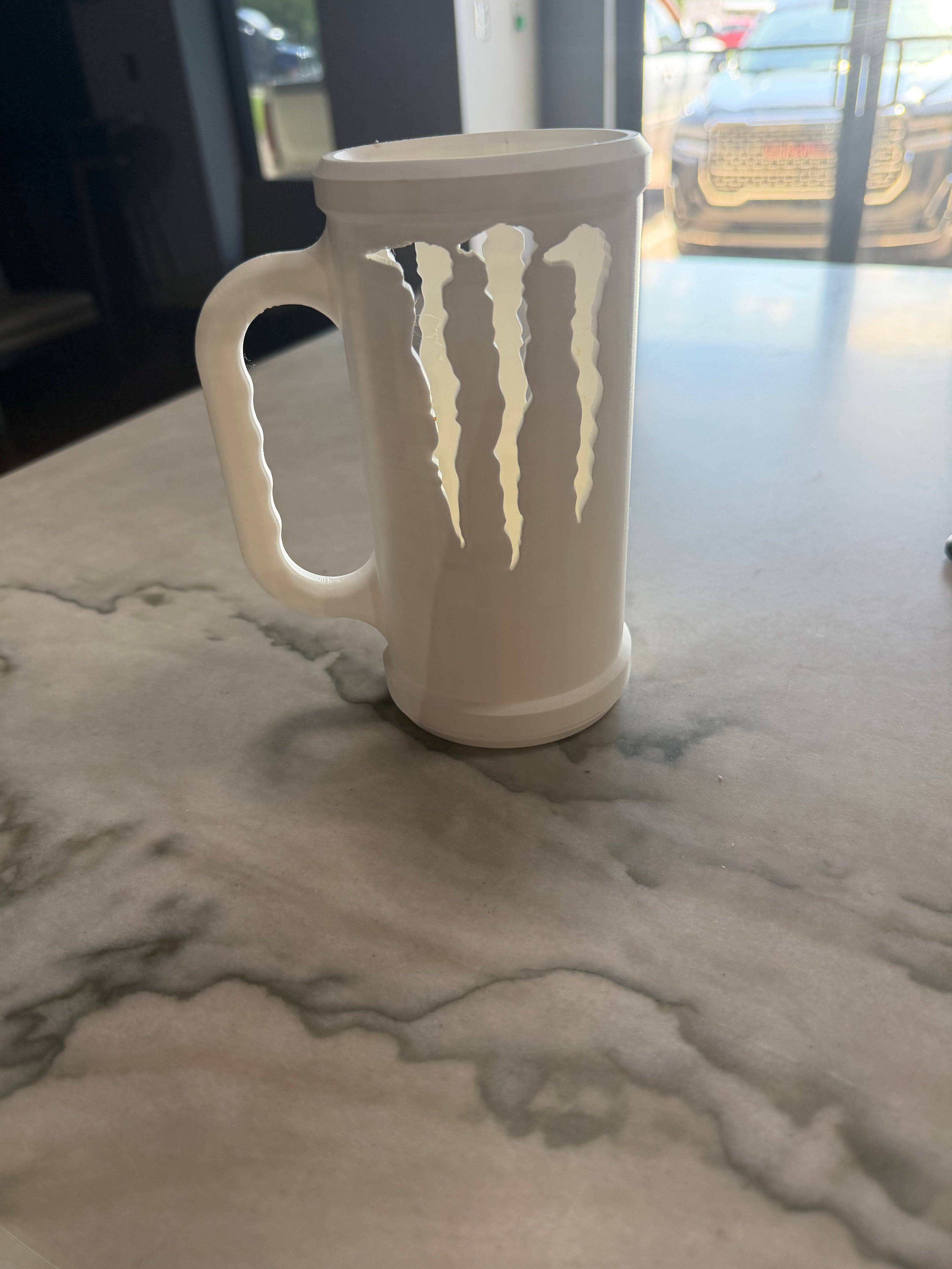 Energy can holder